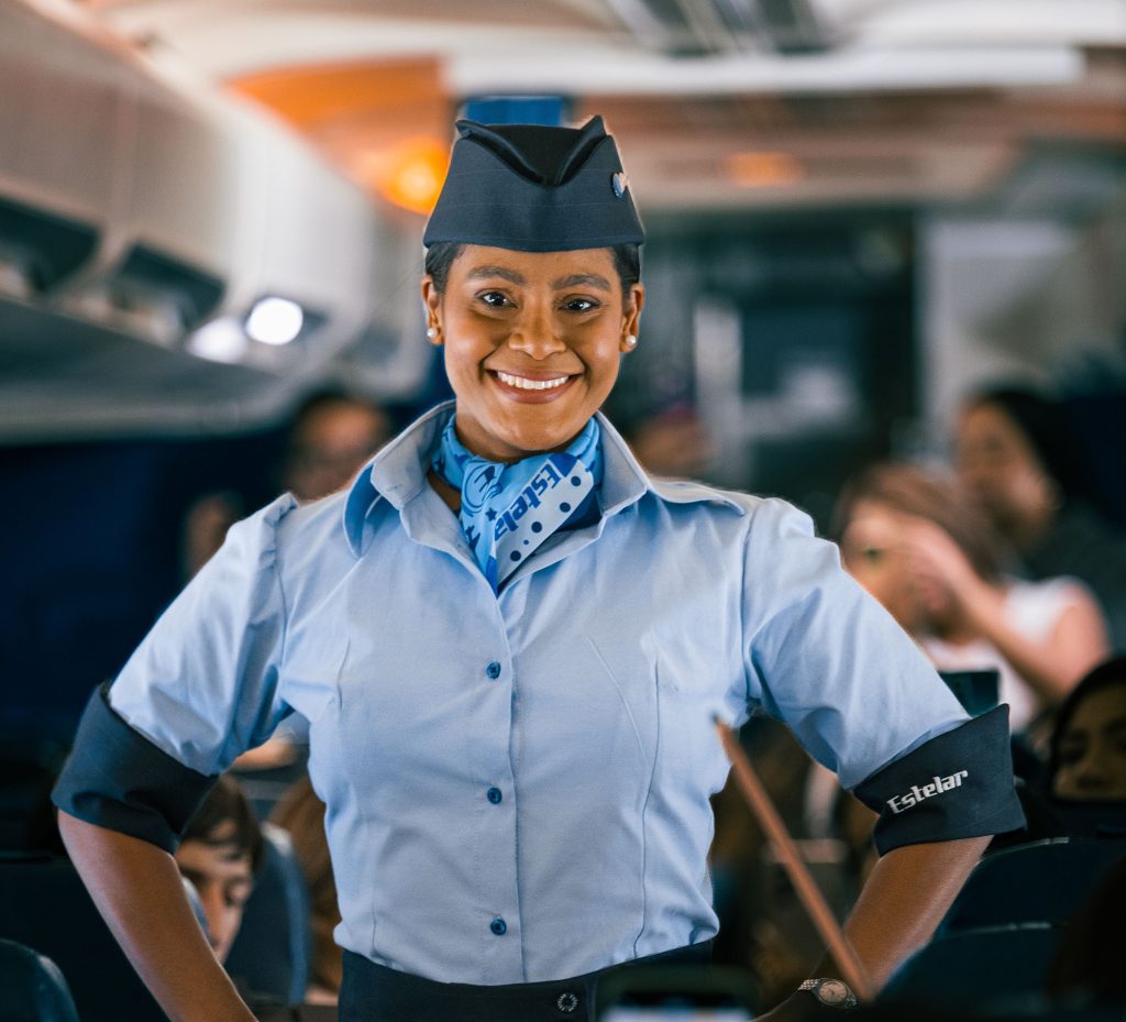 Aerolíneas Estelar celebra 18 años de trayectoria con el histórico desfile «Fashion Flight»