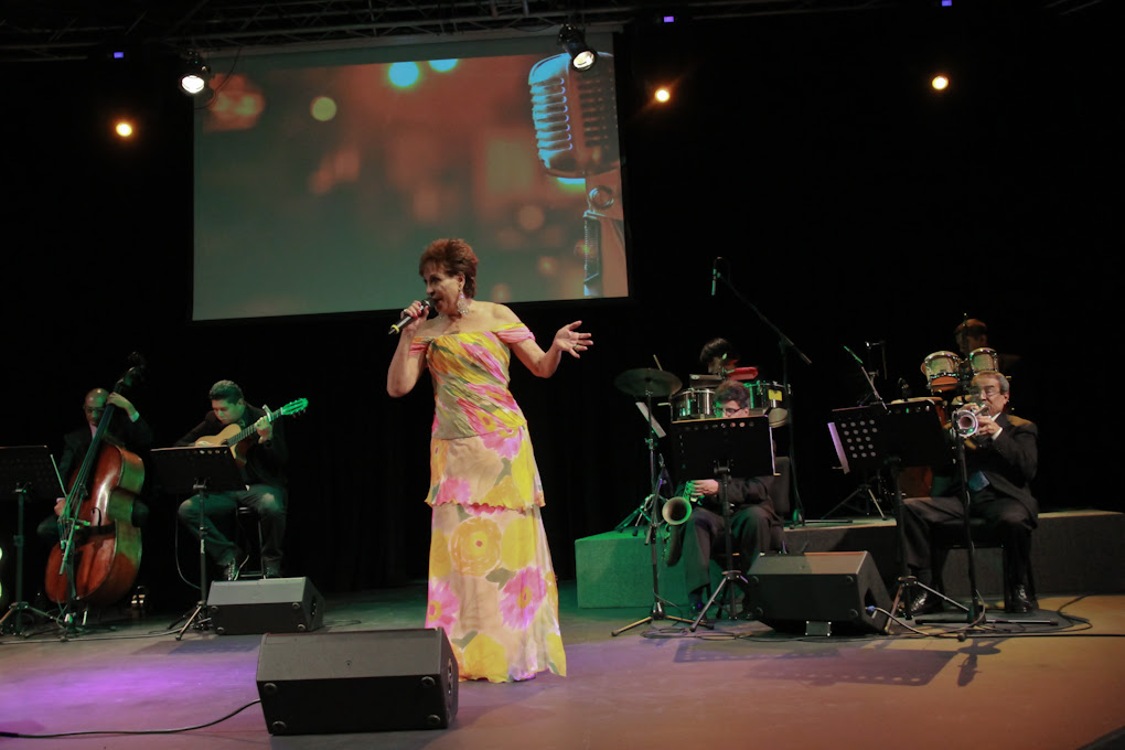 Tributo a Floria Márquez: Caracas se viste de bolero el día de la madre