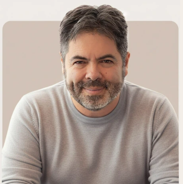 El psicólogo e investigador Efrén Martínez lanza «Conectarse a la Vida»