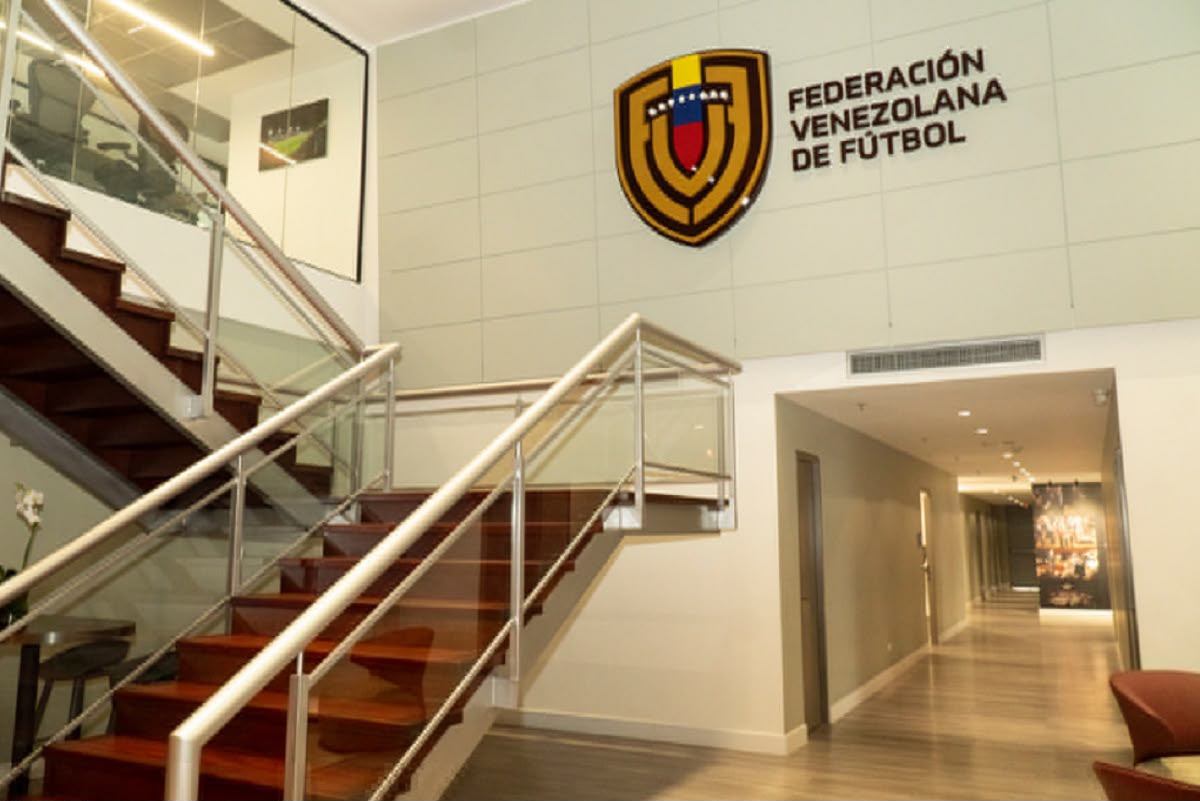 FVF respalda a la CONMEBOL y a Gianni Infantino